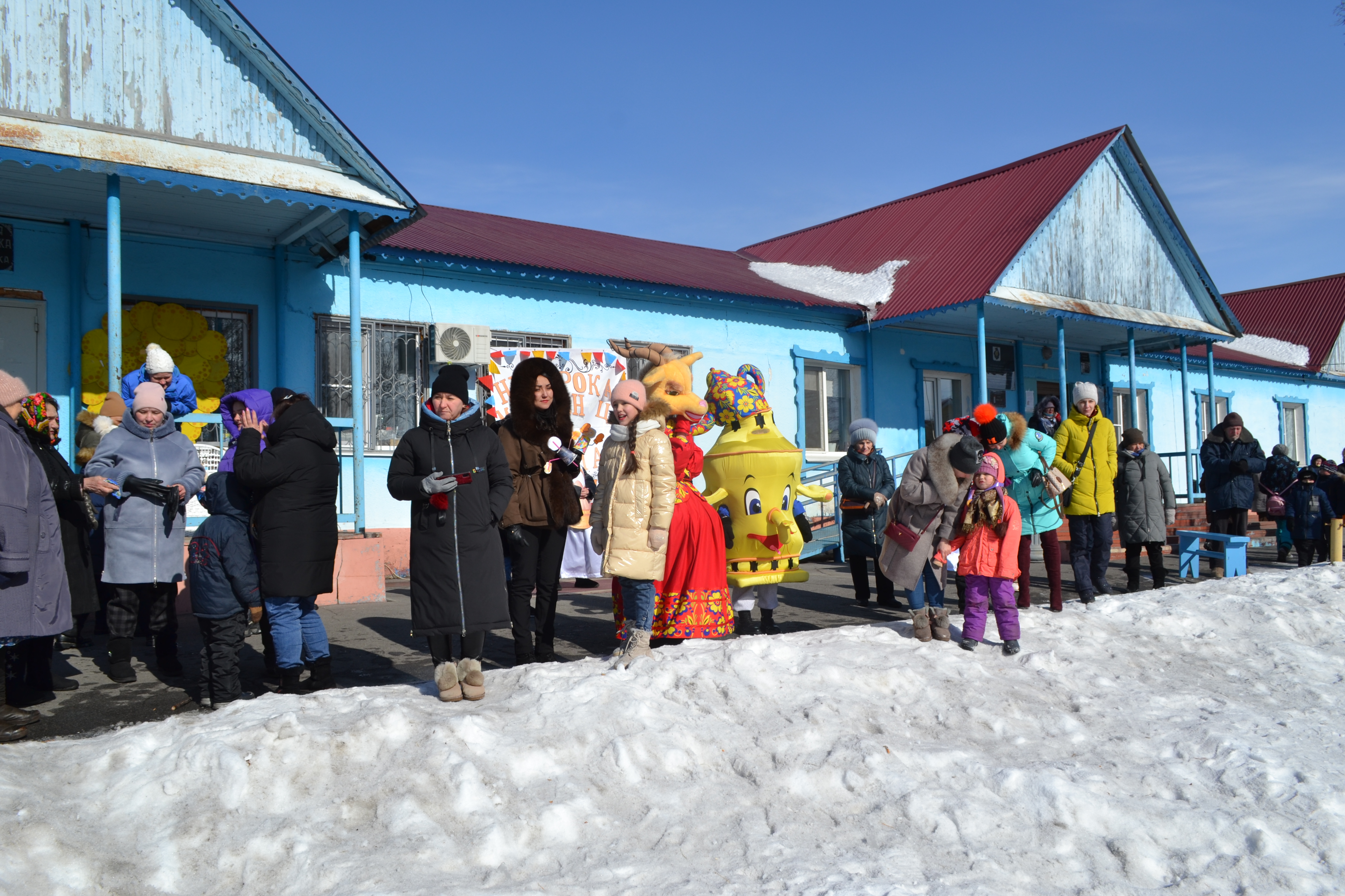 25 февраля жители и гости села Матвеевка отпраздновали Масленицу